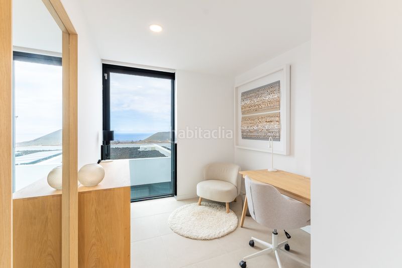 Foto c2463e44-490b-4429-a8f5-4ae889d5ca38. Casa adossada amb aparcament a Centro Güímar