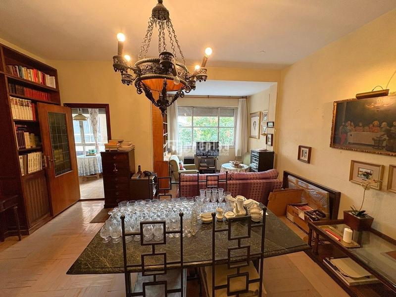 Foto 3776d5e9-e54f-4875-a094-61c3f600e565. Etagenwohnung mit heizung in Guindalera Madrid