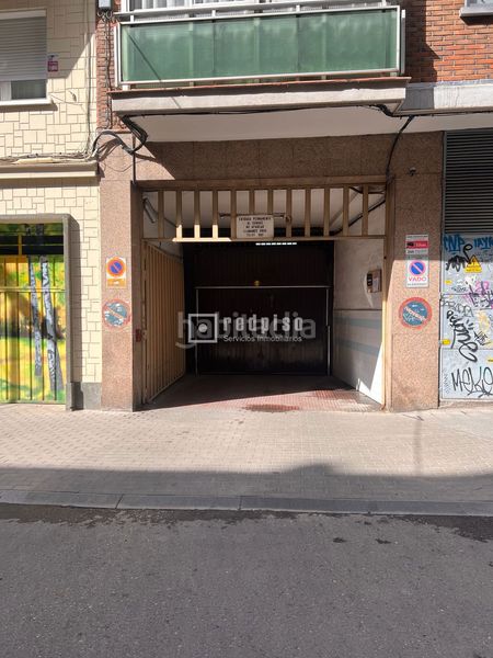 Foto e2ec5990-688a-4a5c-949e-8e82a7ad686a. Aparcament cotxe a Guindalera Madrid