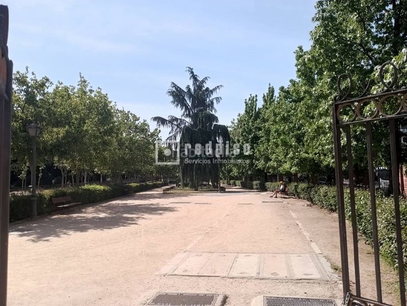 Foto bac8b8fb-6680-4c72-817e-3fd15bb57100. Pis amb calefacció a Guindalera Madrid