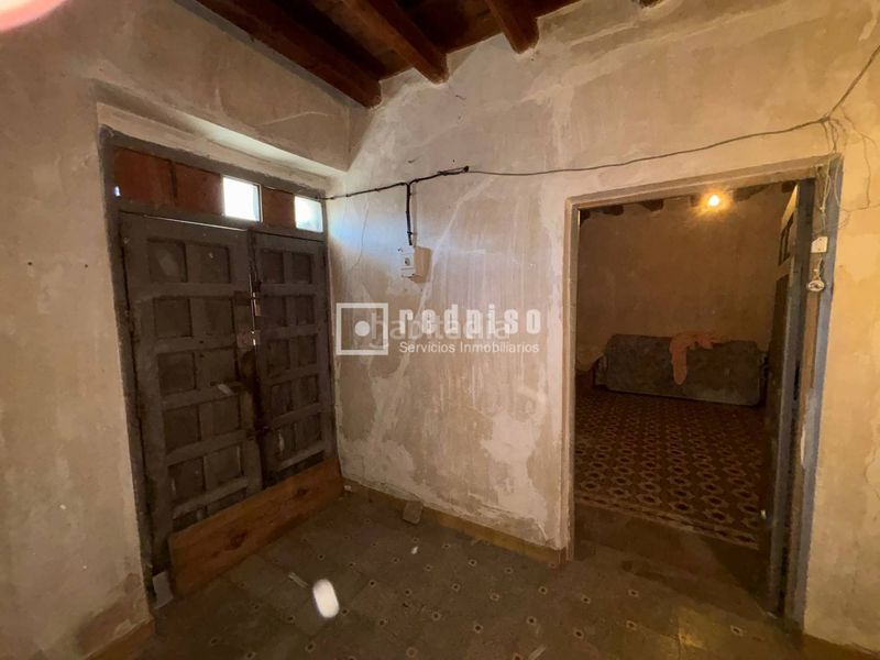 Foto c33fc50b-531d-4299-abb2-dfc93a6c0475. Casa a Pinarejos