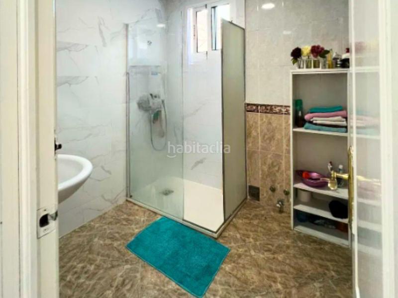 Foto 4d516bc6-a573-4ad6-b8ee-c771700488b5. Flat with heating in Los Ángeles Alicante