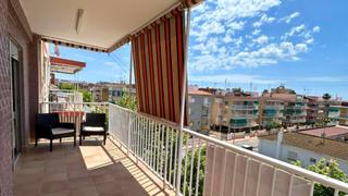 Apartamento en Gran Playa. Piso a 100 metros de la playa  gran playa, santa pola