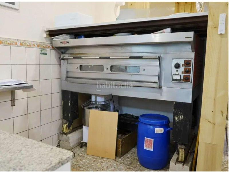 Foto b491eda4-abf0-4d47-8255-d51b6a391d08. Geschäftsraum in calle sant bartolomeu 148 in Campello Playa Campello (el)