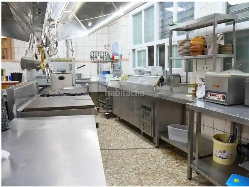 Foto dee62d08-d549-483a-bff3-6764922cc7ca. Geschäftsraum in calle sant bartolomeu 148 in Campello Playa Campello (el)