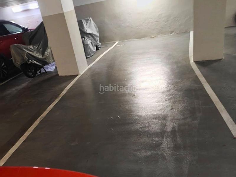 Foto cdaf67a5-26db-4b30-b3cf-3fcf7b5fd181. Parking voiture dans Barrio del Centro Alicante