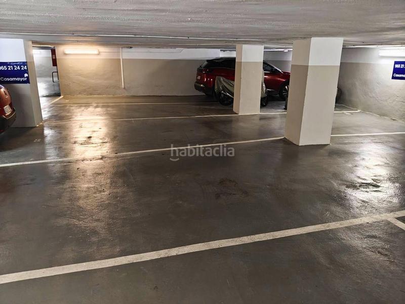 Foto e035810b-cebb-41d3-bbc9-3942e698683b. Parking voiture dans Barrio del Centro Alicante