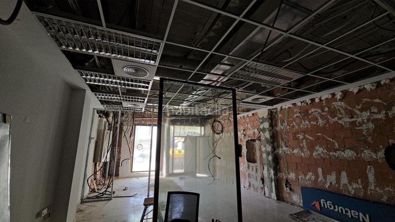 Foto c71a456a-5e06-4426-9fa1-edbee019e950. Local commercial dans Alipark Alicante