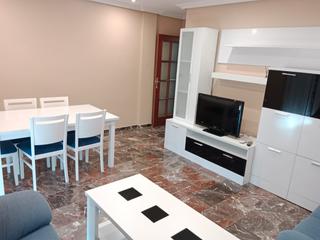 Pis a Carolina (La). Piso en venta en la carolina