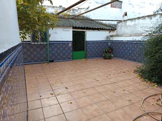 Casa a Carolina (La). Casa en venta de dos plantas en la carolina