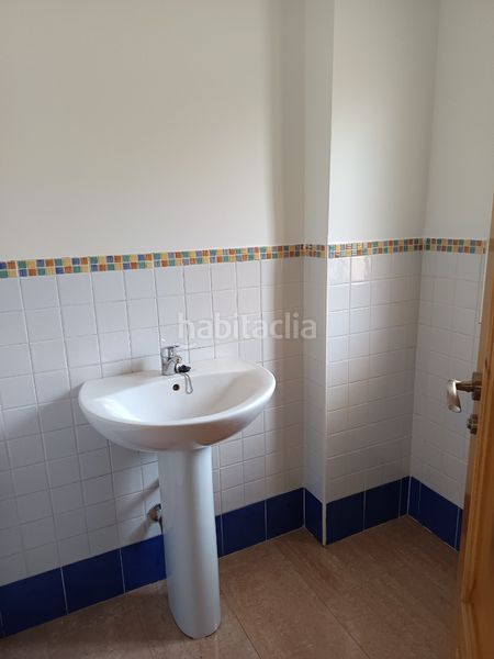 Foto b8c4dbfa-aa34-4b18-82da-0569dd872400. Dúplex amb aparcament piscina a Carolina (La)