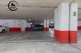 Aparcament cotxe a Pasaje de la ciencia 1. Plaza garaje urbanizacion privada pts