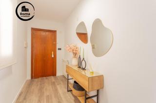 Piso  Calle cristo de la yedra. Impresionante piso totalmente reformado de 4 dormitorios! zon ce