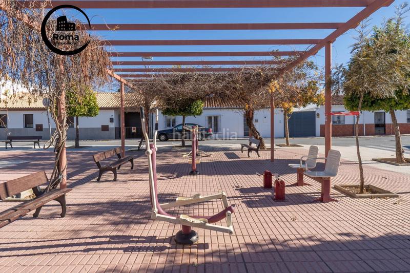 Foto 02820a0f-a879-4779-b981-9aed7ae502d7. Masía en calle de la gardenia 4 vivienda con múltiples opciones en Albolote