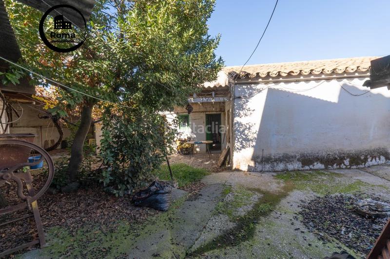 Foto 95ed11ba-e2f8-4ad7-85ae-ccaea41e05b4. Masía en calle de la gardenia 4 vivienda con múltiples opciones en Albolote