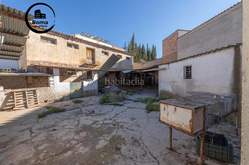 Foto a06d96b8-b5c4-49e6-a0be-e30a059226f0. Masía en calle de la gardenia 4 vivienda con múltiples opciones en Albolote