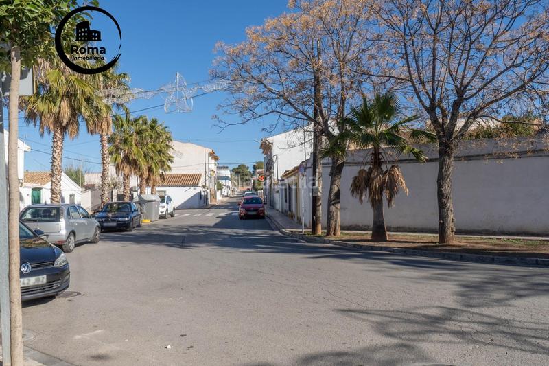 Foto b2cf6ce1-7986-47c1-ab0b-e35d21486b66. Masía en calle de la gardenia 4 vivienda con múltiples opciones en Albolote