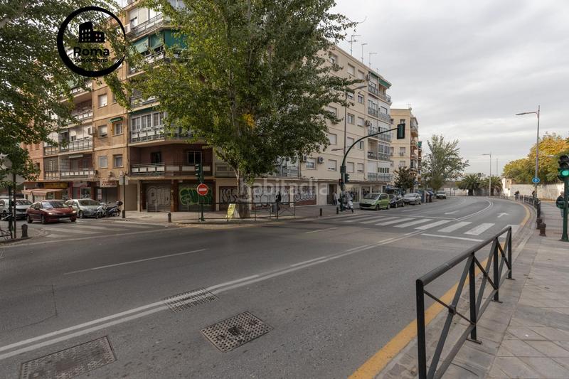 Foto 4efe67cc-12c2-49dd-8b18-714026559bac. Local comercial a Plaza de Toros Granada