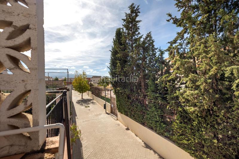 Foto c6d41a41-6e94-4dbc-9447-6d546e9be195. Casa amb aparcament a Castaño - Mirasierra Granada