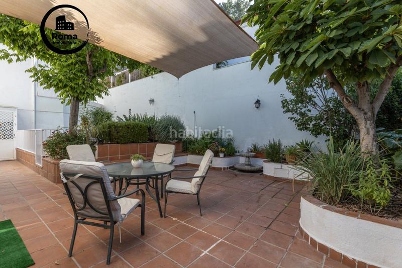 Foto 674109f3-ac80-45a3-9101-48aa72f8f322. Casa  zona alhambra en San Matías - Realejo Granada