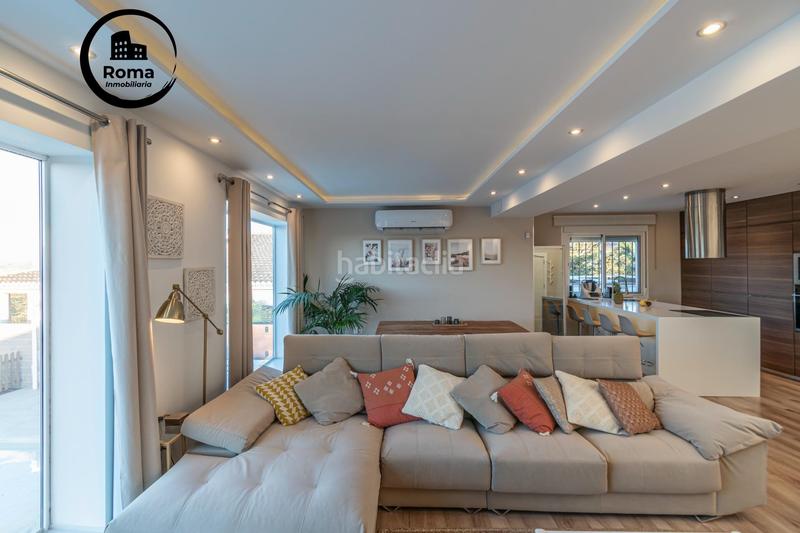 Foto 159bd384-4e38-4dd1-a02c-ce9229e969df. Chalet preciosa casa totalmente reformada en suspiro del moro, en Otura