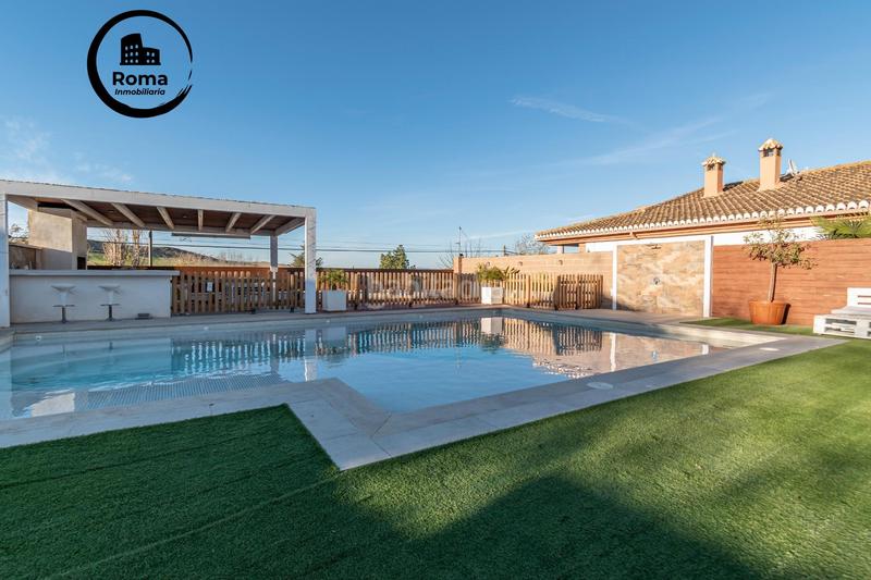 Foto dd50a337-c672-4518-809f-434c38347790. Chalet preciosa casa totalmente reformada en suspiro del moro, en Otura
