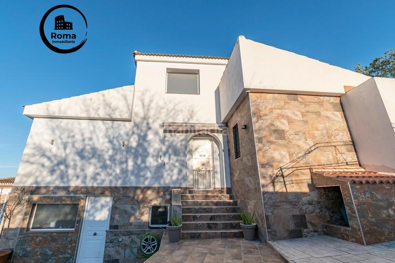 Foto 1a26ad18-4cf7-4ec2-99a8-5a0165db9bdc. Chalet preciosa casa totalmente reformada en suspiro del moro, en Otura