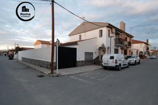Casa aparellada  Calle del doctor fléming. Oportunidad en cijuela, casa con piscina
