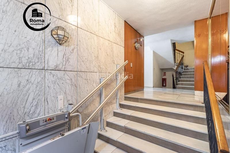 Foto 1e24c13a-90ea-4317-8262-91ef799a5849. Piso descubre tu nuevo hogar en el encantador barrio del realejo, en el corazón ! en Granada