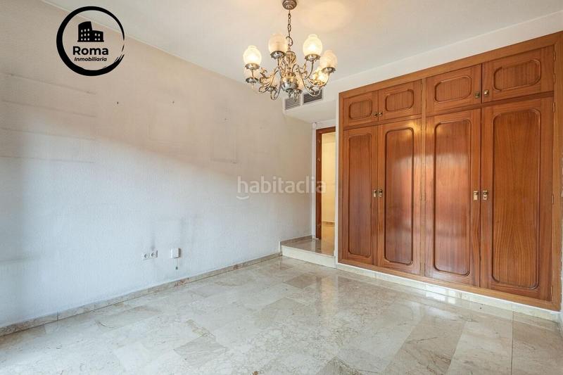 Foto a5b8d618-d255-45fd-befa-150d4fbba0fe. Piso descubre tu nuevo hogar en el encantador barrio del realejo, en el corazón ! en Granada