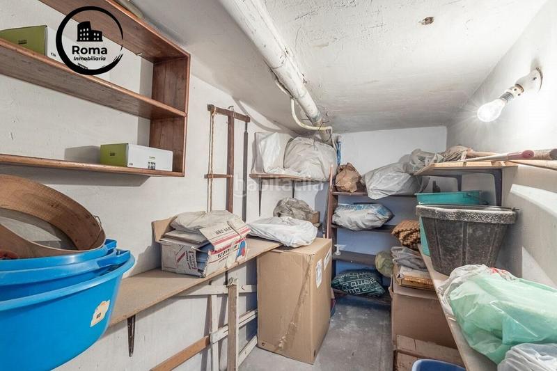 Foto cb5d2bf6-b994-4ae8-a118-0b7cf70311de. Piso descubre tu nuevo hogar en el encantador barrio del realejo, en el corazón ! en Granada