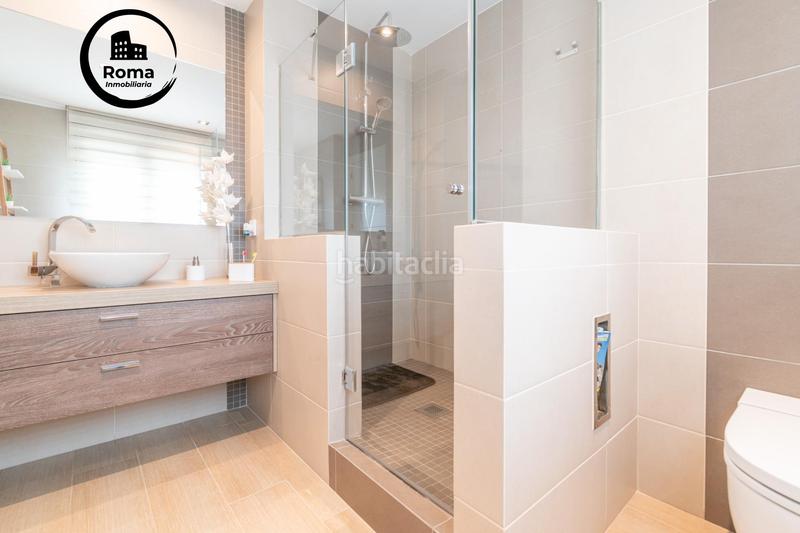 Foto d0ef5106-62d5-418b-997c-8e1ee90edf43. Chalet descubre el hogar de tus sueños en este espectacular chalet independiente! en Monachil