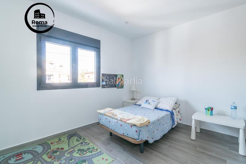 Foto 7c466c2b-e5cc-4aad-b12b-951bdf2704ff. Chalet  nueva construcción . 5 dormitorios ,3 baños. en Otura
