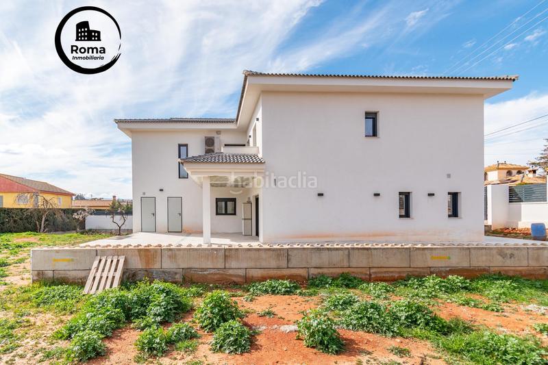 Foto ae55a33a-aa67-4497-8288-8dbd4699050d. Chalet  nueva construcción . 5 dormitorios ,3 baños. en Otura