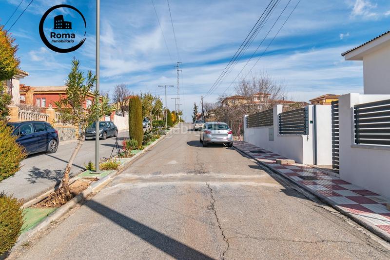 Foto b7e5c9d3-9643-45d1-97e9-614cfc7dc337. Chalet  nueva construcción . 5 dormitorios ,3 baños. en Otura