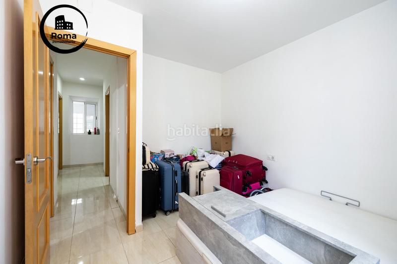 Foto f41257d1-9dfb-4c0a-8b86-17f23eb24047. Casa adosada ideal como inversion casa en el centro en Albolote