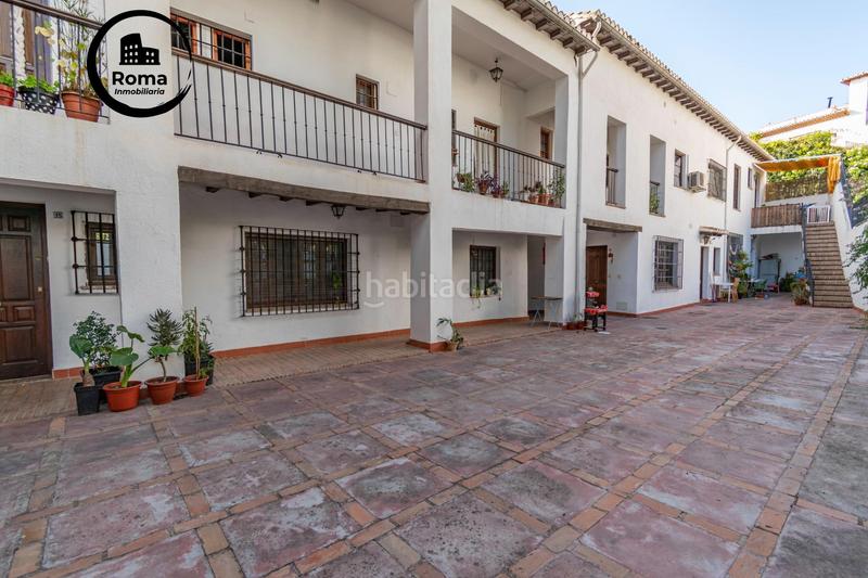 Foto 61c58ac1-a0e2-4fc6-a83d-c4eb68d1fa80. Apartamento  amplio situado en casa corrala rehabilitada en Granada