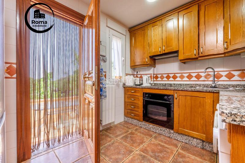 Foto 6be52907-6231-4d36-b014-60ac07a2dd42. Chalet avec chauffage parking piscine dans Cumbres Verdes Zubia (La)