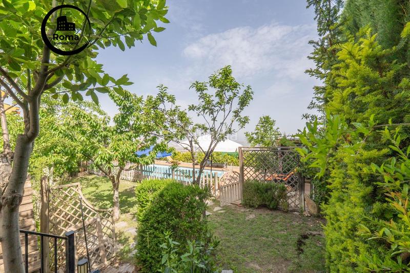 Foto 8b5ce632-185f-478f-9a78-db1bb8263c2b. Chalet avec chauffage parking piscine dans Cumbres Verdes Zubia (La)