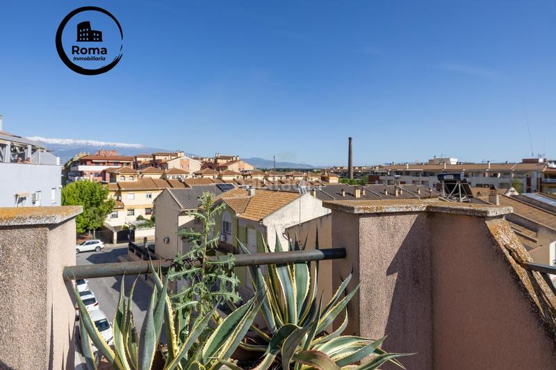 Foto 4f71a918-fd16-4a64-8929-8ea98d557338. Àtic amb calefacció aparcament a Atarfe