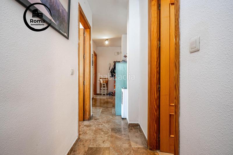 Foto 79312b76-494d-4a49-b82f-18267709217e. Piso en venta piso en el centro haciendo esquina en Cúllar Vega