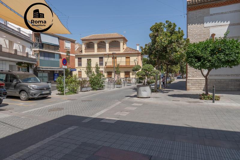 Foto fef6ab4d-a94a-490d-b286-1e7690136002. Piso en venta piso en el centro haciendo esquina en Cúllar Vega