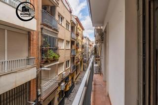 Appartement  San vicente ferrer. Piso en calle san vicente ferrer  granada.