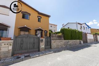 Doppelhaus  Calle mirto 9. Pareado en gojar con jardin