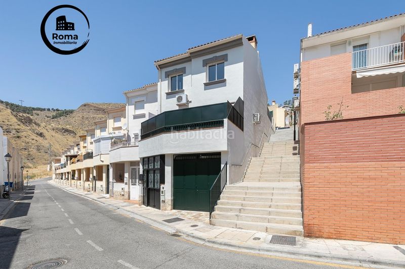 Foto 1b817783-1ac5-44e8-84a3-975543693f86. Casa adossada amb calefacció aparcament a Cenes de la Vega