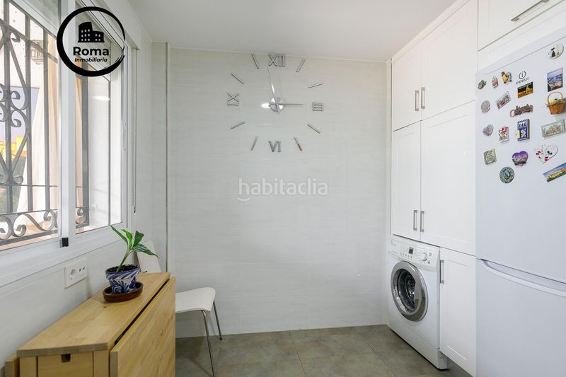 Foto f8f6b807-167d-4091-b121-c77bbe6aadb4. Casa adossada amb calefacció aparcament a Cenes de la Vega