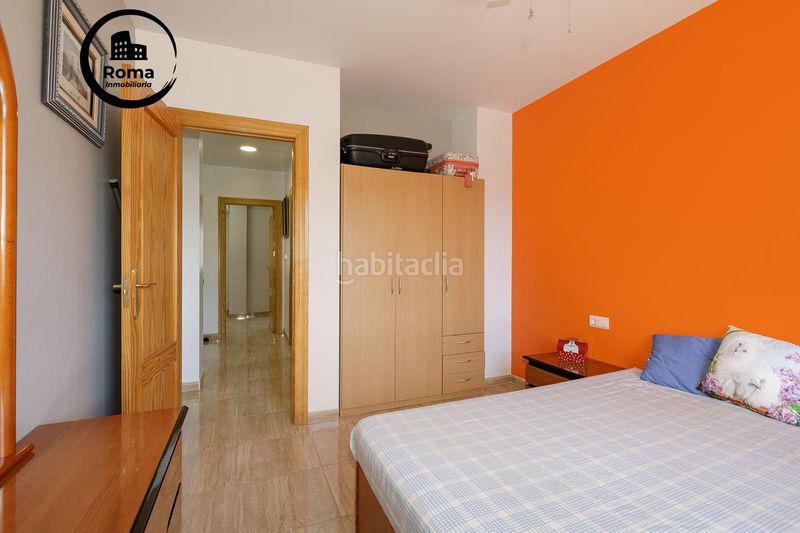 Foto f95e4449-2ecd-4040-a031-c479216eebdb. Casa adossada amb calefacció aparcament a Cenes de la Vega