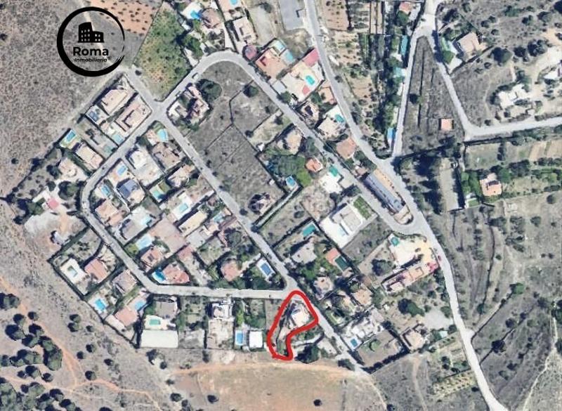 Foto e1bd0bb3-ce2d-4c08-ba8d-30585212afd7. Chalet precioso chalet . en Barrio de la Vega Monachil