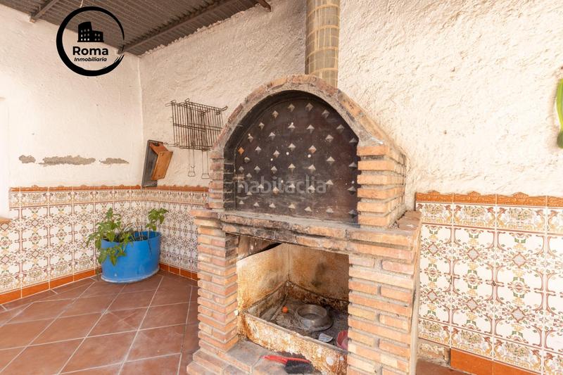 Foto 457ad39c-7ee5-4597-9723-1aa19077ce4c. Casa oportunidad amplia casa de 250 m para reformar a tu gusto en Armilla