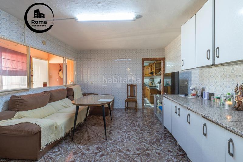 Foto b154310e-ed3a-42ae-91b7-e73042514e69. Casa oportunidad amplia casa de 250 m para reformar a tu gusto en Armilla